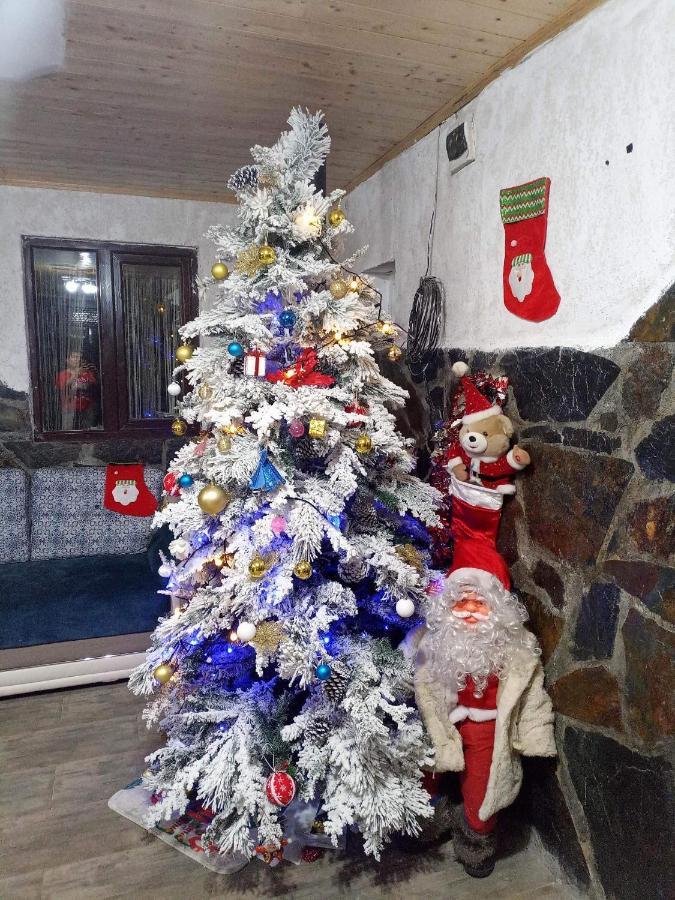 Sweetnight Hotel Местия Екстериор снимка