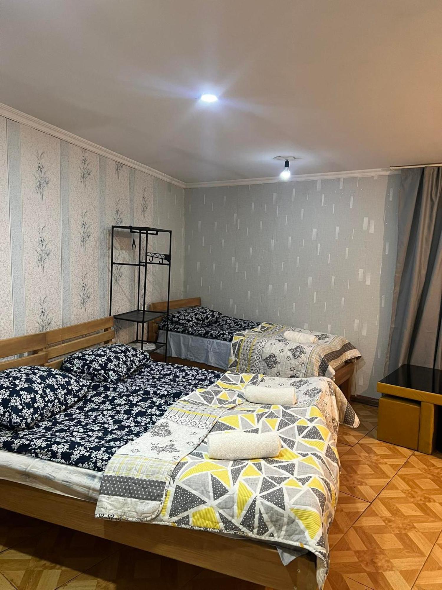 Sweetnight Hotel Местия Екстериор снимка