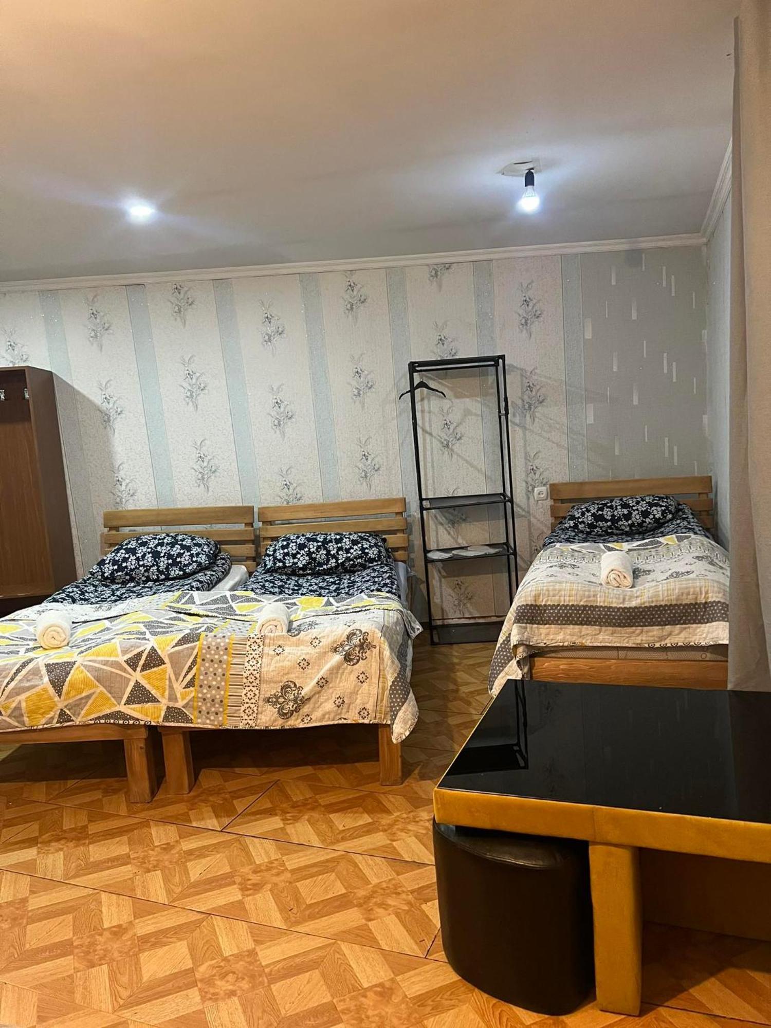 Sweetnight Hotel Местия Екстериор снимка