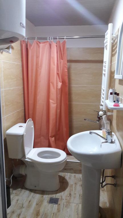 Sweetnight Hotel Местия Екстериор снимка
