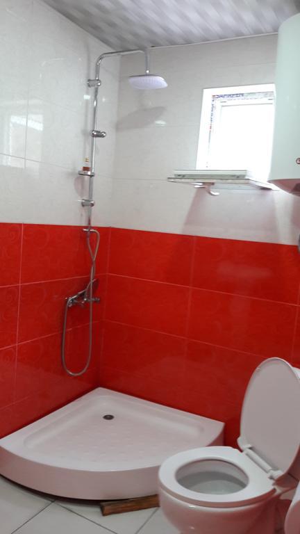 Sweetnight Hotel Местия Екстериор снимка